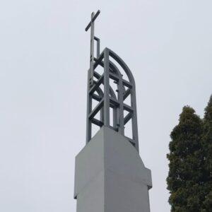 Kościół na Chabrach w Opolu ma dzwonnicę