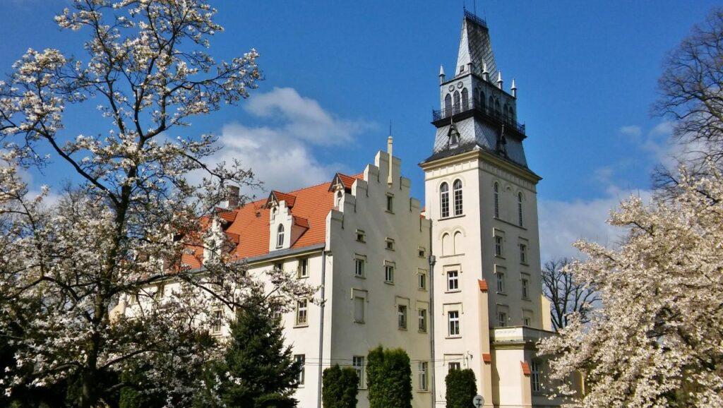 pałac w Woskowicach Małych