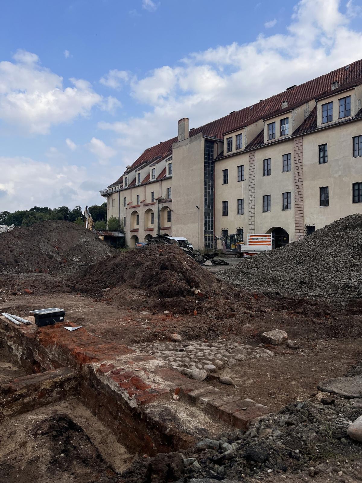 Skarby na budowie nowego muzeum w Brzegu 