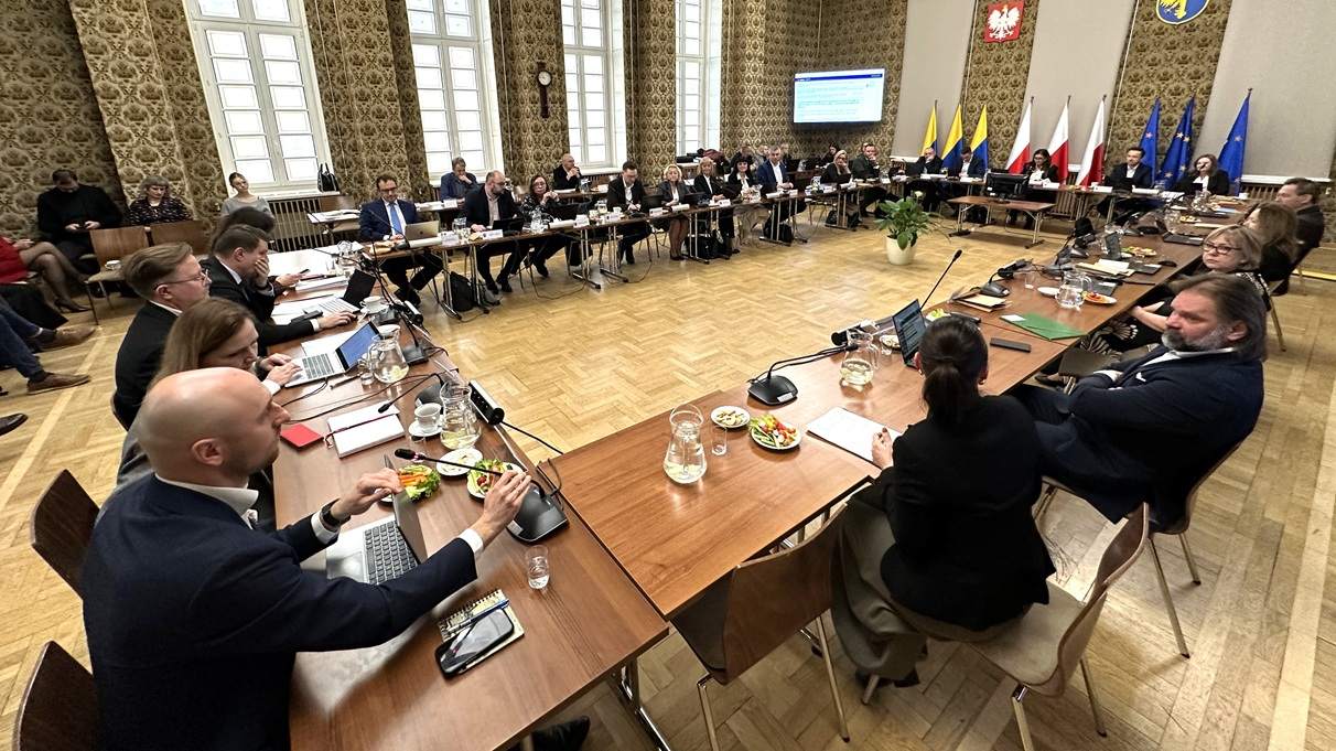 Opole kupi agregaty dla partnerskiego Iwano-Frankiwska. PiS krytykuje