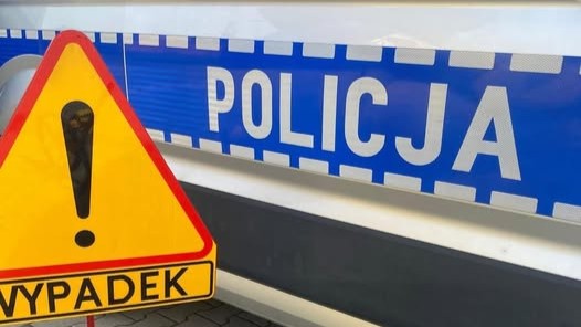 Zderzenie osobówki z motocyklem. Jedna osoba nie żyje