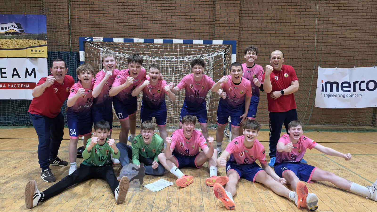 Historyczny sukces naszych młodych piłkarzy ręcznych. A to jeszcze nie koniec!