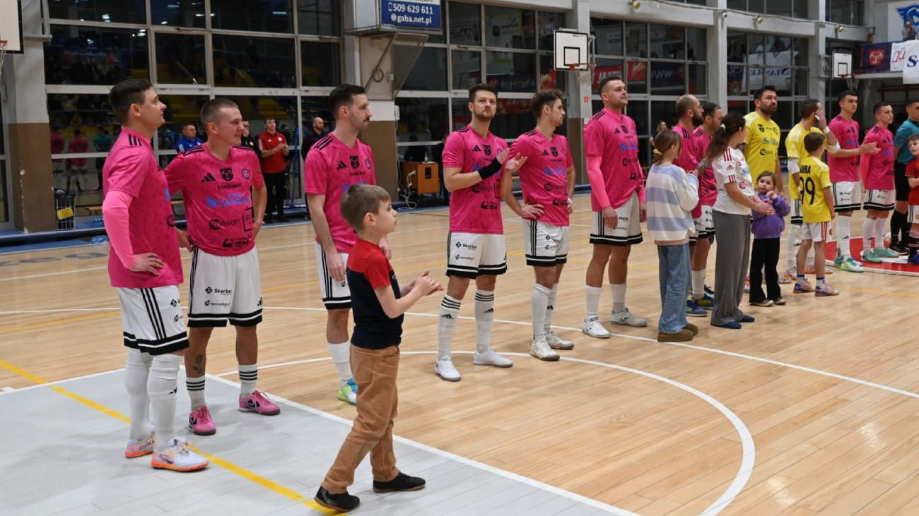 Stanley Brzeg baraże