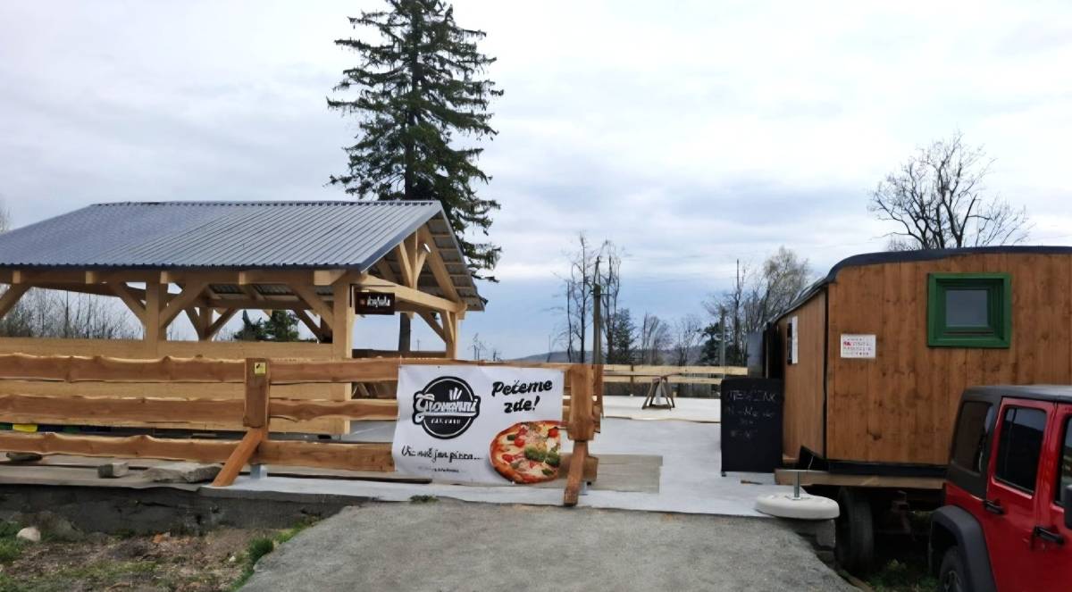 Nowy bar pod Biskupią Kopą. Turyści tu odpoczną i naładują baterie