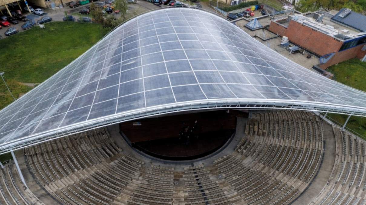 amfiteatr w Opolu dach