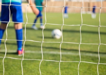 Dlaczego drużyny piłkarskie tak dokładnie analizują swoje błędy po meczu?