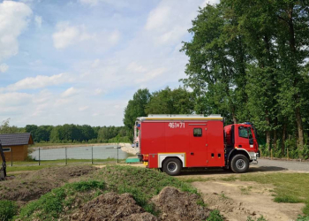 ciało mężczyzny w stawie Węża