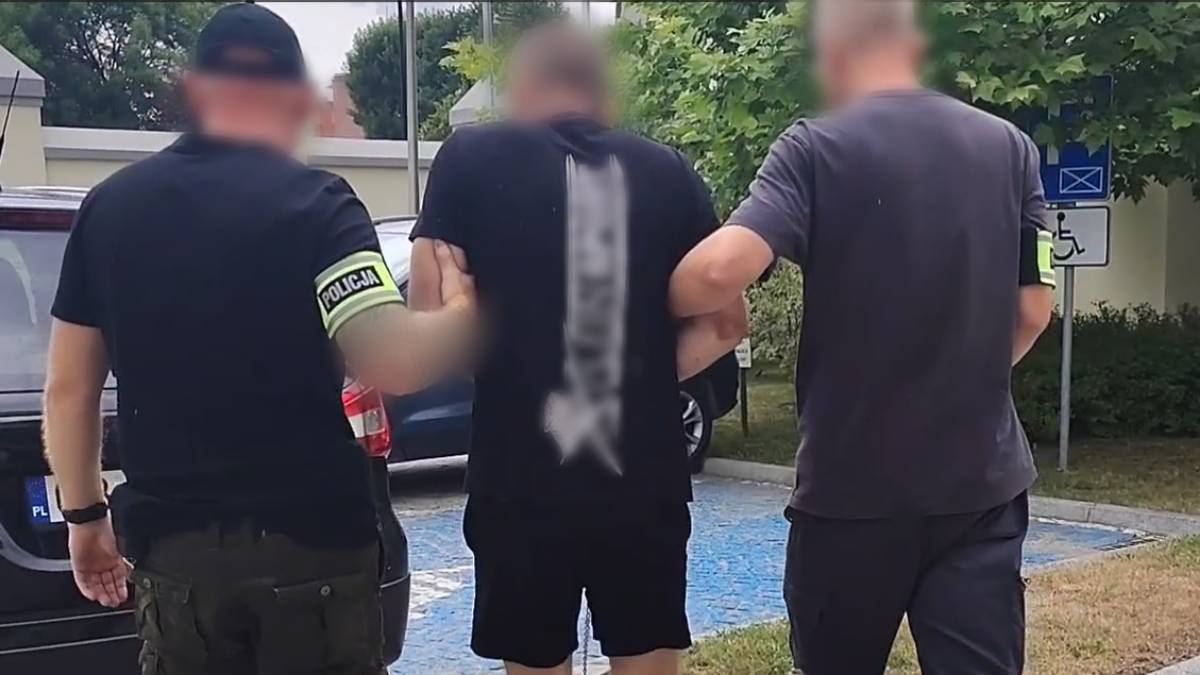 Zabarykadował się w mieszkaniu, odkręcił gaz i groził, iż wszystko wybuchnie